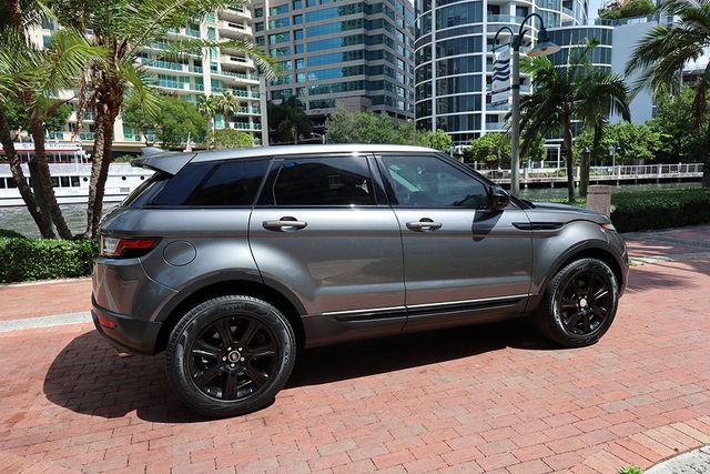 2018 Land Rover Range Rover Evoque 5 Door SE Premium - 23042806 - 18
