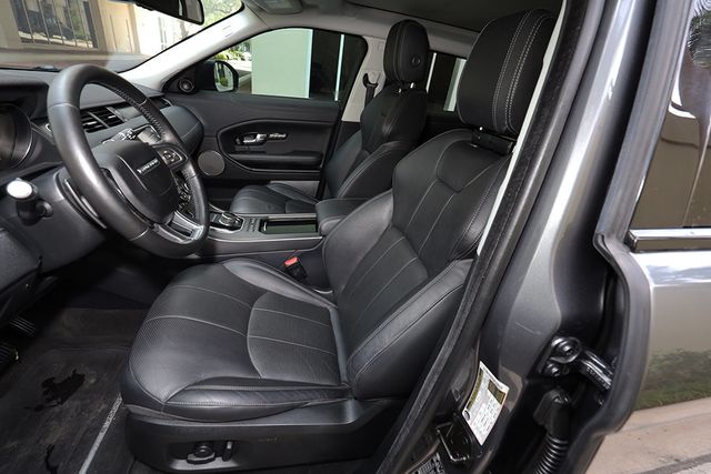 2018 Land Rover Range Rover Evoque 5 Door SE Premium - 23042806 - 25