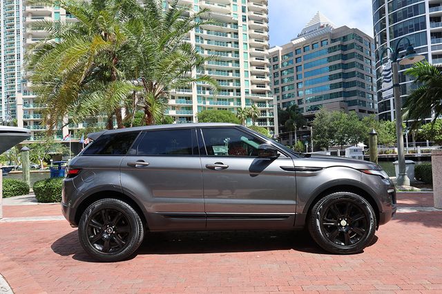 2018 Land Rover Range Rover Evoque 5 Door SE Premium - 23042806 - 2