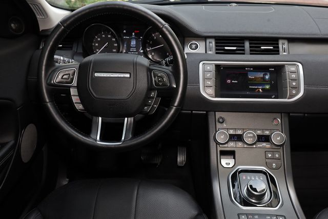 2018 Land Rover Range Rover Evoque 5 Door SE Premium - 23042806 - 6