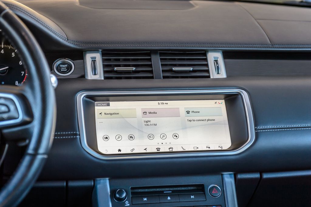 2018 Land Rover Range Rover Evoque EVOQUE CONVERTIBLE HSE DYNAMIC - NAV - BACKUP CAM - BEAUTIFUL - 22989657 - 36