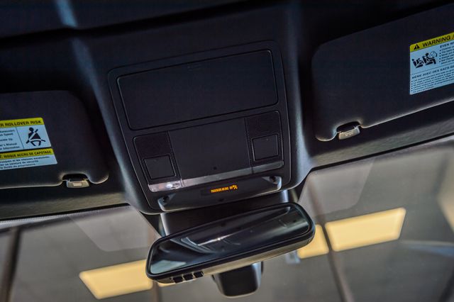 2018 Land Rover Range Rover Evoque EVOQUE CONVERTIBLE HSE DYNAMIC - NAV - BACKUP CAM - BEAUTIFUL - 22989657 - 43