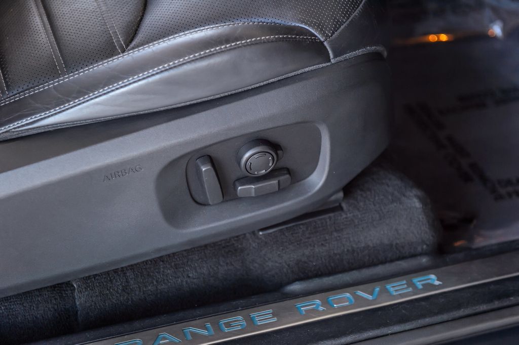 2018 Land Rover Range Rover Evoque EVOQUE CONVERTIBLE HSE DYNAMIC - NAV - BACKUP CAM - BEAUTIFUL - 22989657 - 49