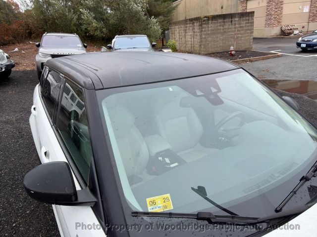 2018 Land Rover Range Rover Evoque SE 237HP - 23099591 - 4
