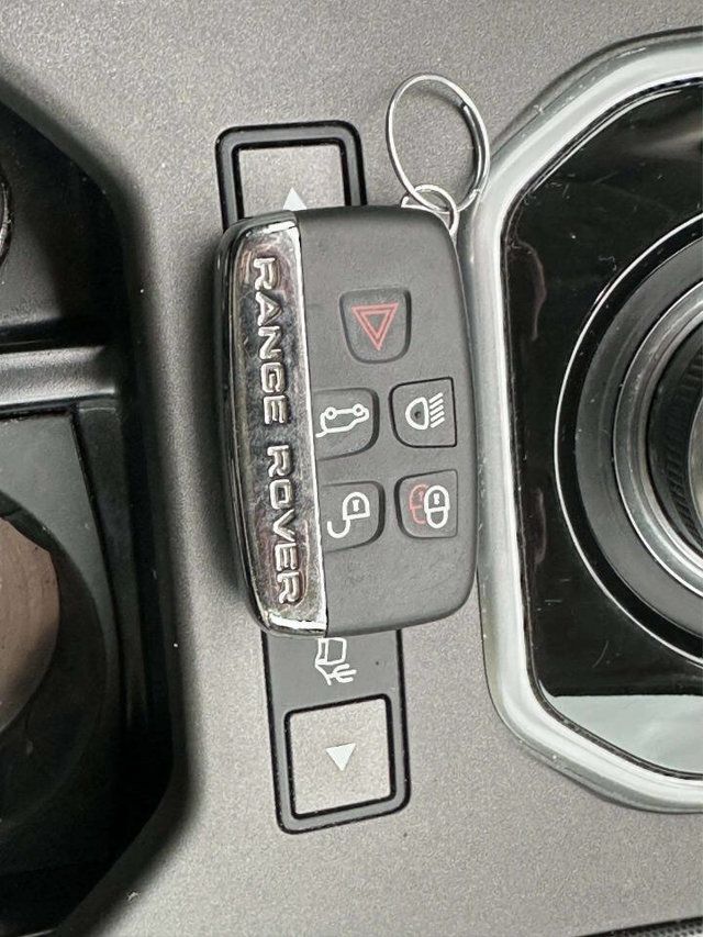 2018 Land Rover Range Rover Evoque SE AWD 4dr SUV - 22952523 - 25