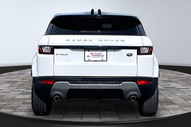 2018 Land Rover Range Rover Evoque SE Premium - 23070347 - 5