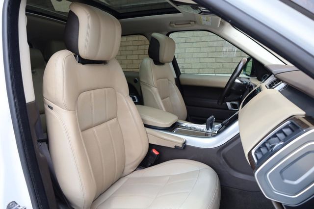 2018 Land Rover Range Rover Sport HSE - 23040509 - 29