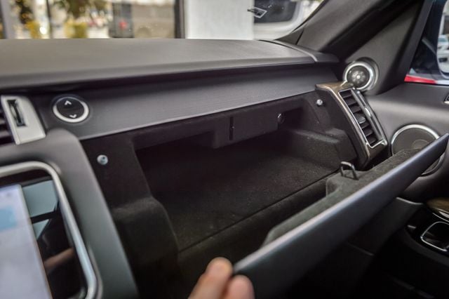 2018 Land Rover Range Rover Sport RANGE ROVER SPORT HSE - NAV - PANO ROOF - BACKUP CAM - GORGEOUS - 22952618 - 38