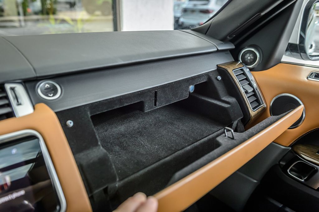 2018 Land Rover Range Rover Sport RANGE ROVER SPORT SUPERCHARGED DYNAMIC WHITE ON BROWN LEATHER - 23085590 - 40