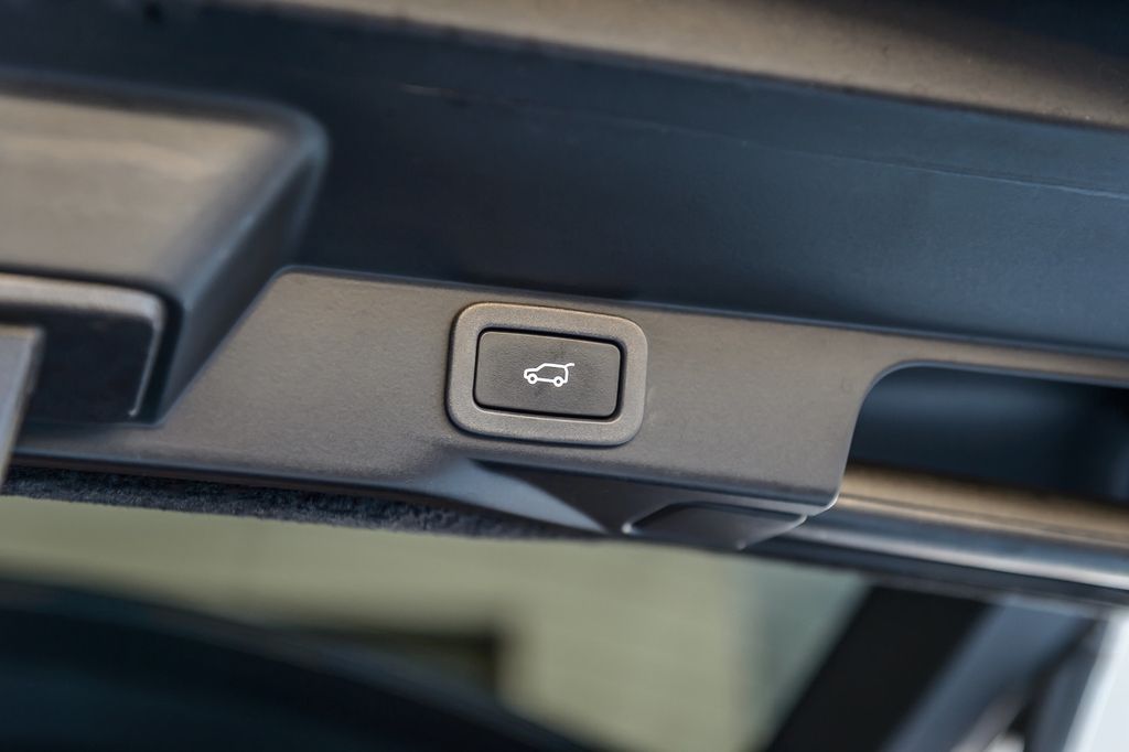 2018 Land Rover Range Rover Sport RANGE ROVER SPORT SUPERCHARGED DYNAMIC WHITE ON RED LEATHER - 22936774 - 11