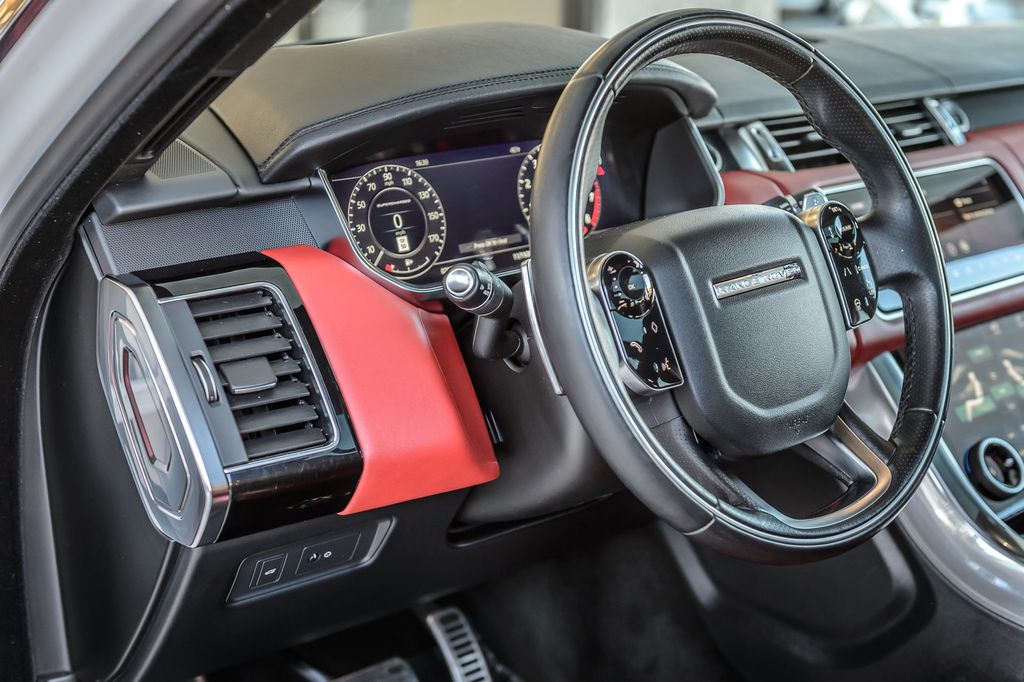 2018 Land Rover Range Rover Sport RANGE ROVER SPORT SUPERCHARGED DYNAMIC WHITE ON RED LEATHER - 22936774 - 23
