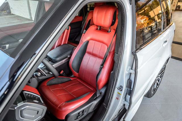 2018 Land Rover Range Rover Sport RANGE ROVER SPORT SUPERCHARGED DYNAMIC WHITE ON RED LEATHER - 22936774 - 37