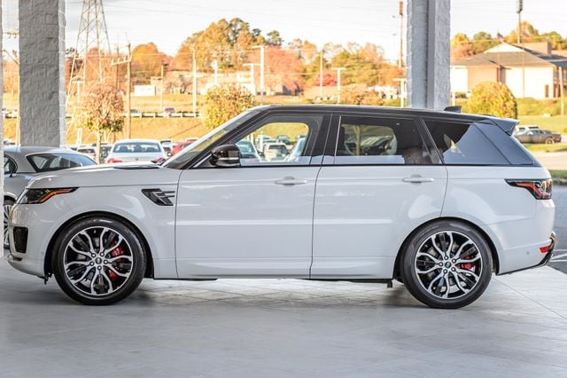 2018 Land Rover Range Rover Sport RANGE ROVER SPORT SUPERCHARGED DYNAMIC WHITE ON RED LEATHER - 22936774 - 56