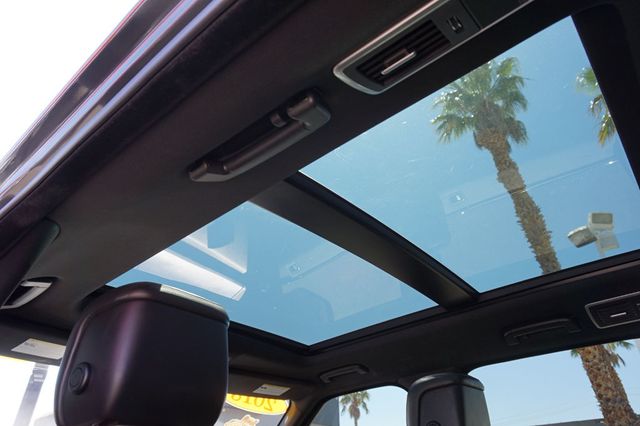 2018 Land Rover Range Rover Sport SPORT, V8 SUPERCHARGED, PREMIUM WHEELS, MOON ROOF, LEATHER SEATS - 23030731 - 48