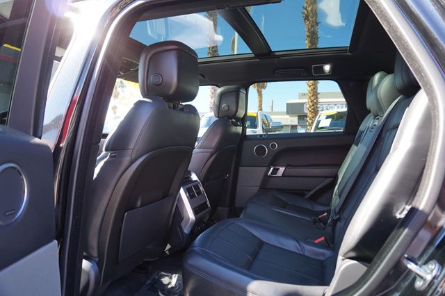 2018 Land Rover Range Rover Sport SUPERCHARGED, 4X4, LOW MILEAGE, PREMIUM WHEELS, PANO MOON ROOF - 23099578 - 19