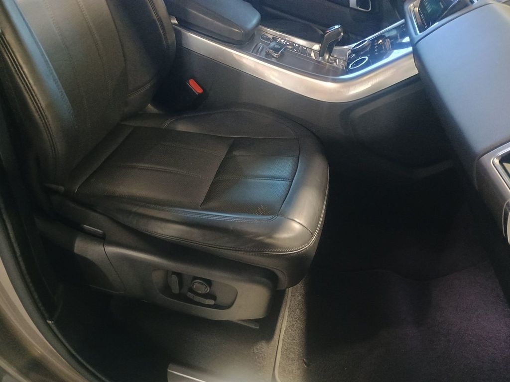 2018 Land Rover Range Rover Sport V6 Supercharged HSE 1 Owner Clean Carfax - 22983243 - 34