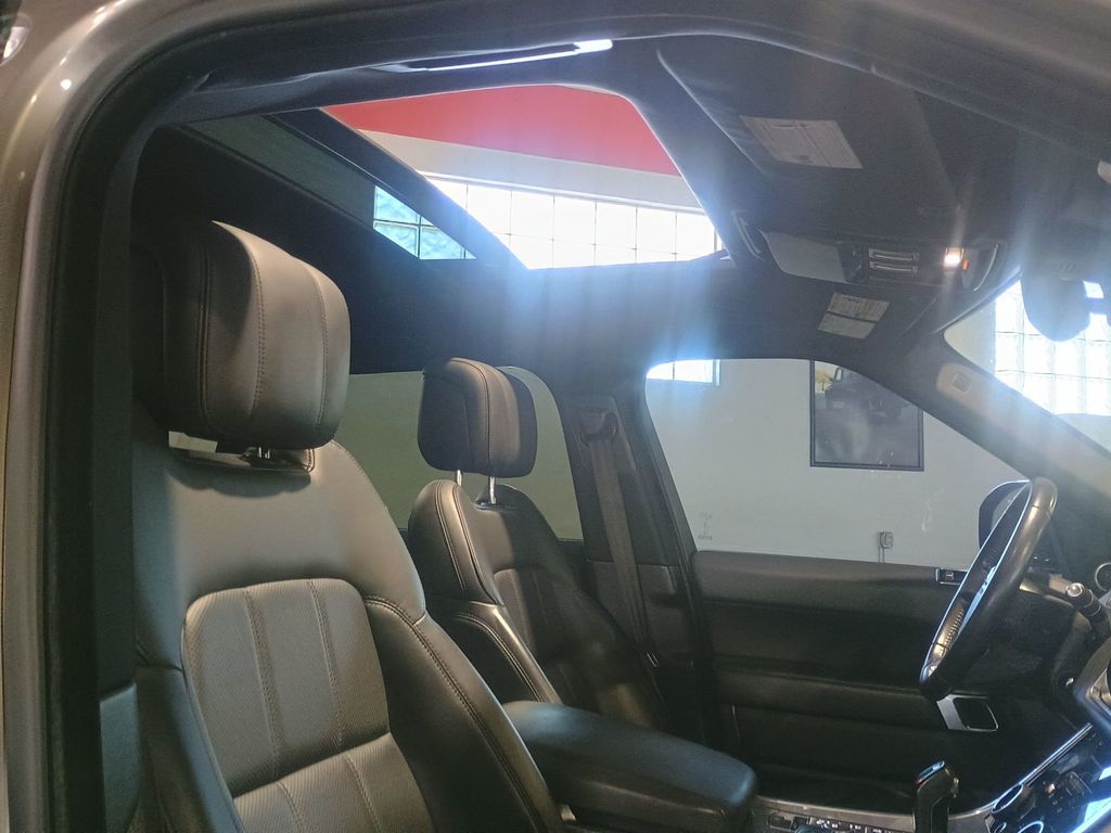 2018 Land Rover Range Rover Sport V6 Supercharged HSE 1 Owner Clean Carfax - 22983243 - 35