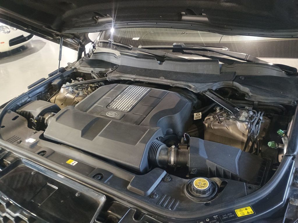 2018 Land Rover Range Rover Sport V6 Supercharged HSE 1 Owner Clean Carfax - 22983243 - 39