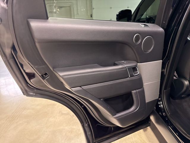 2018 Land Rover Range Rover Sport V6 Supercharged SE - 22996685 - 41