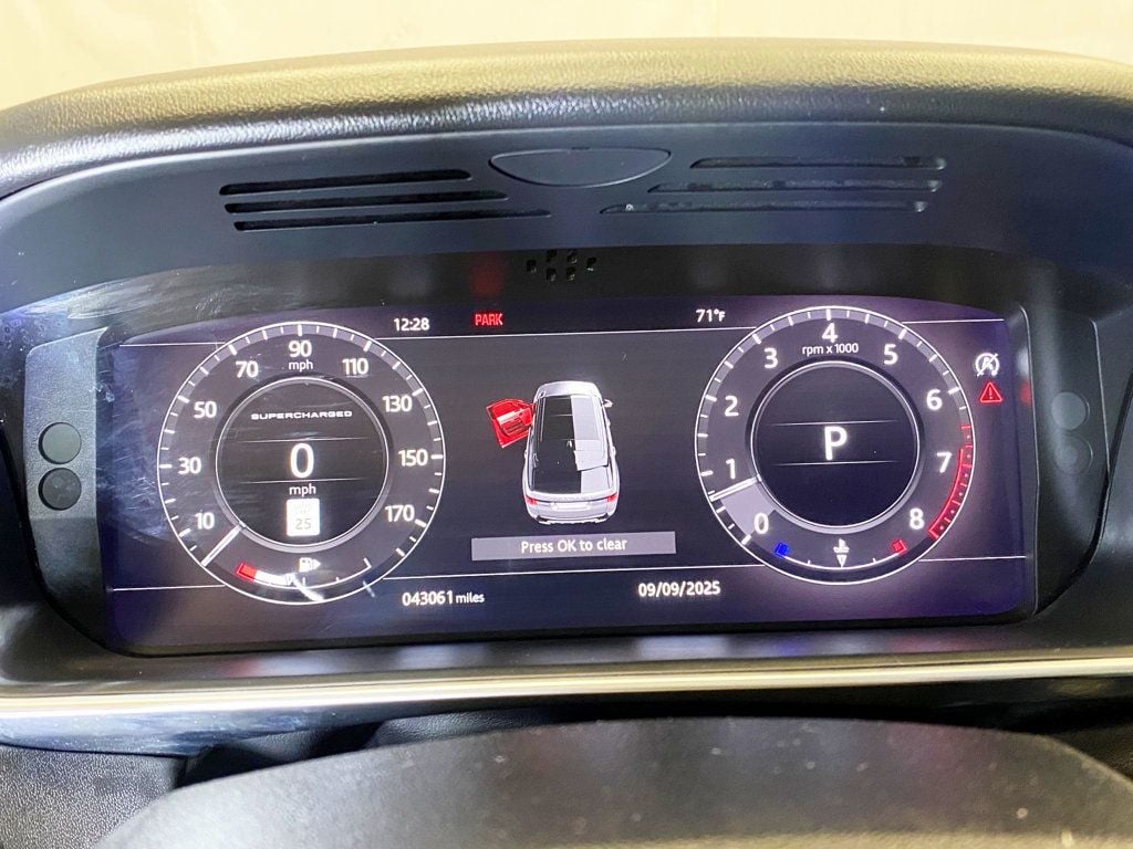 2018 Land Rover Range Rover Sport SuperCharged photo 30