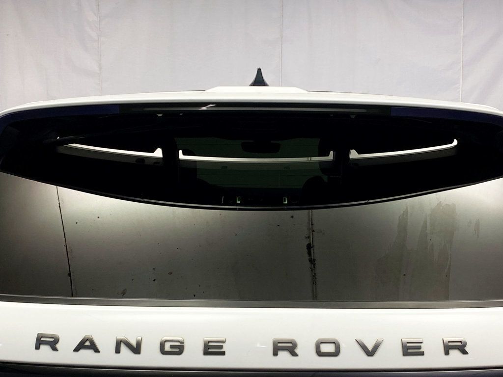 2018 Land Rover Range Rover Sport SuperCharged photo 6