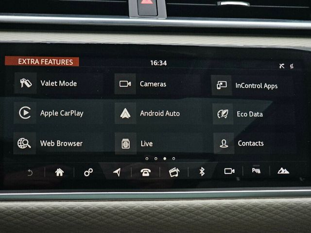 2018 Land Rover Range Rover Velar P250 R-Dynamic SE - 22978345 - 24