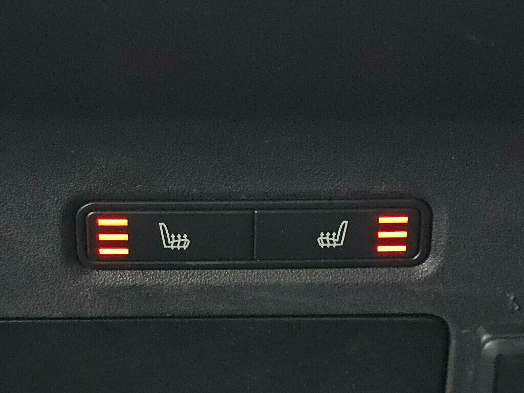 2018 Land Rover Range Rover Velar P250 R-Dynamic SE - 22978345 - 29