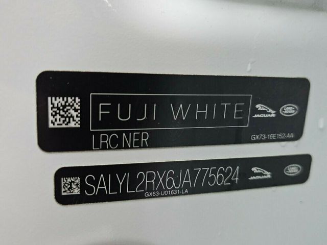 2018 Land Rover Range Rover Velar P250 R-Dynamic SE - 22978345 - 42