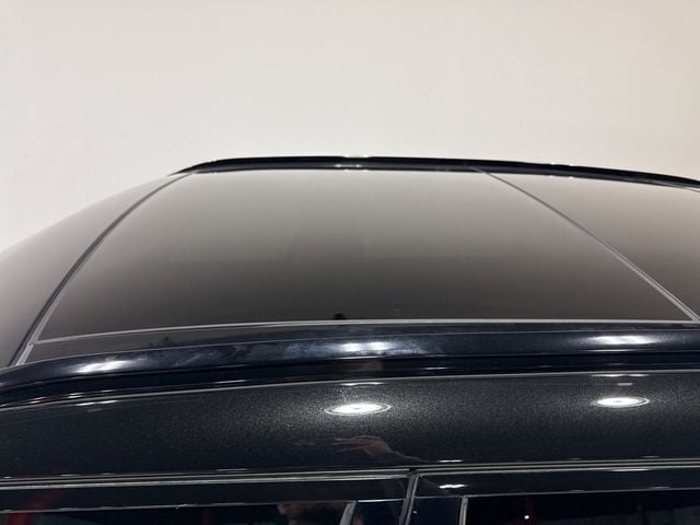 2018 Land Rover Range Rover Velar P250 S - 22979443 - 10