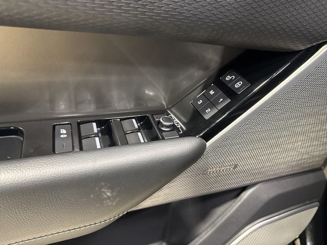 2018 Land Rover Range Rover Velar P250 S - 22979443 - 33