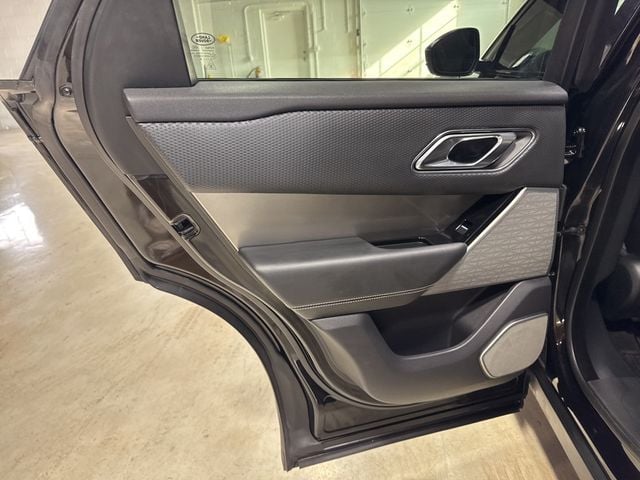 2018 Land Rover Range Rover Velar P250 S - 22979443 - 37