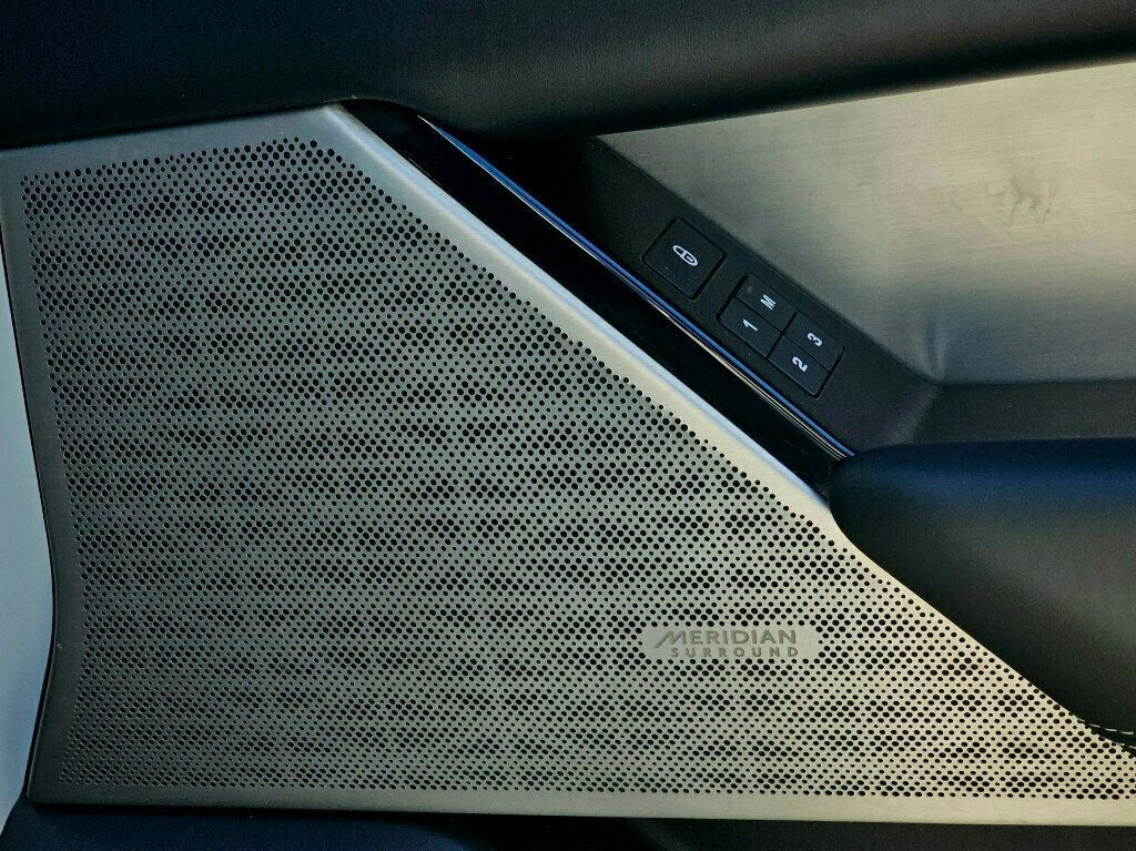 2018 Land Rover Range Rover Velar P380 R-Dynamic HSE - 22982461 - 36