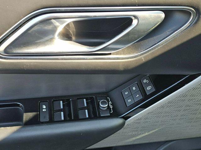 2018 Land Rover Range Rover Velar P380 R-Dynamic HSE - 22982461 - 37