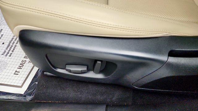 2018 Land Rover Range Rover Velar P380 S w/ Drive Pkg, Park Pkg & Meridian Audio - 23062614 - 11