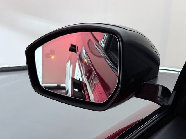 2018 Land Rover Range Rover Velar R-Dynamic HSE - 22944130 - 41