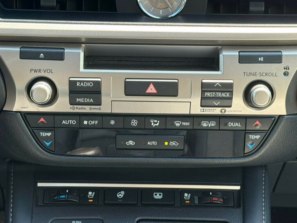 2018 Lexus ES ES 300h FWD - 23033347 - 24