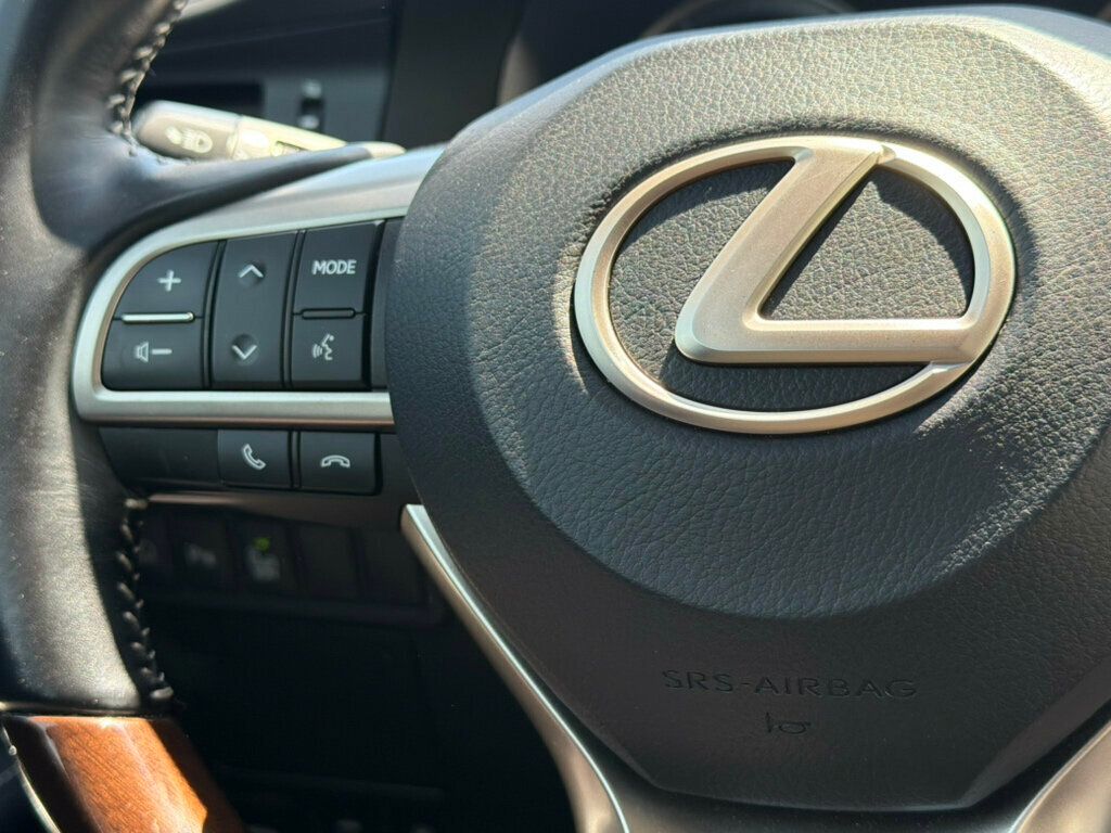 2018 Lexus ES ES 300h FWD - 23033347 - 30