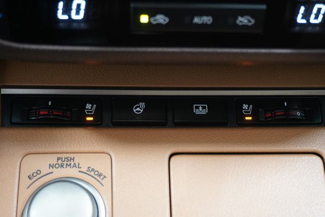 2018 Lexus ES ES 350 FWD - 22999735 - 19