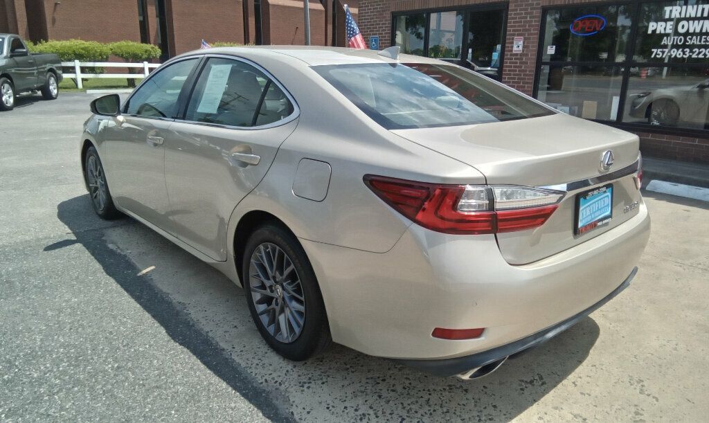 2018 Lexus ES 350 photo 2