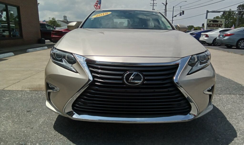 2018 Lexus ES 350 photo 6