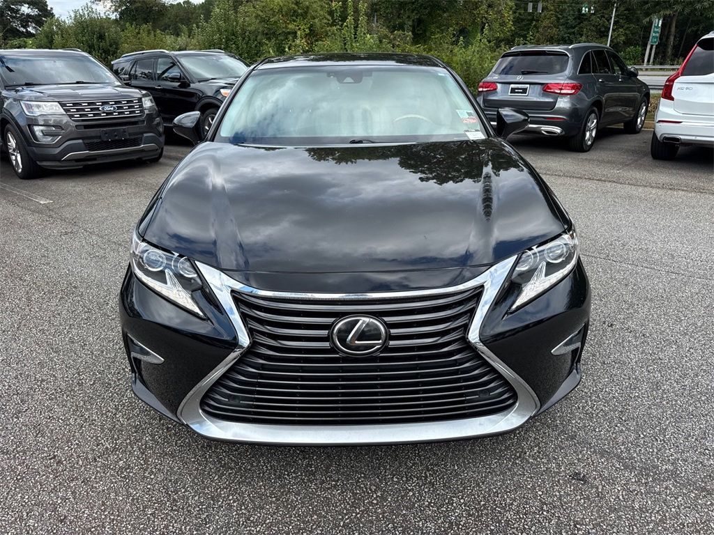 2018 Lexus ES 350 photo 2