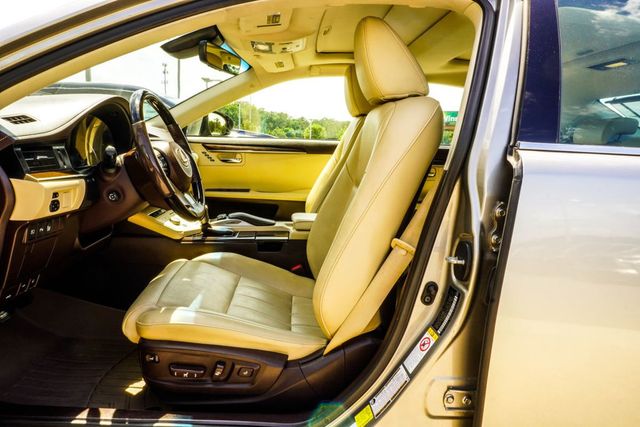 2018 Lexus ES ES 350 FWD - 23028553 - 38