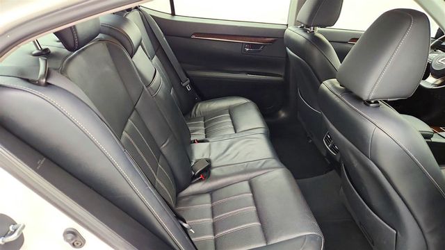 2018 Lexus ES ES 350 w/ Luxury & Navigation Packages - 23082183 - 24