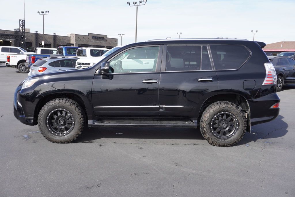 2018 Lexus GX 460 - 22947092 - 1