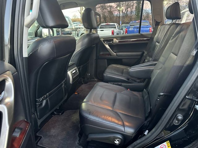 2018 Lexus GX GX 460 4WD - 22954255 - 17