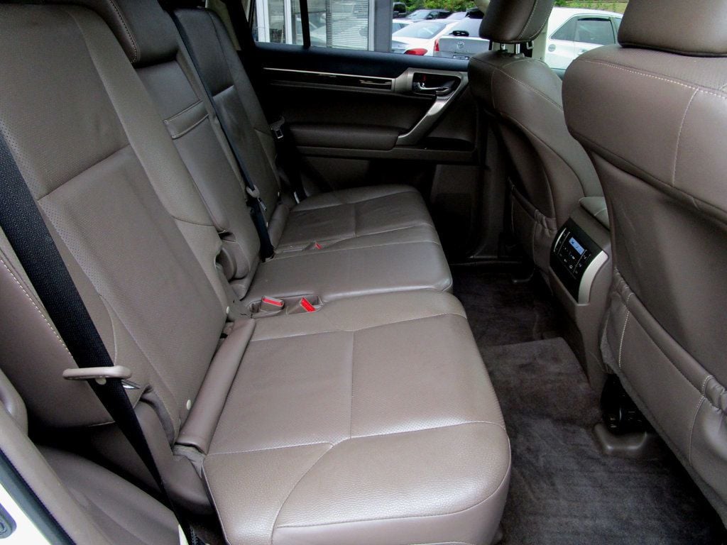 2018 Lexus GX GX 460 4WD - 23066438 - 17