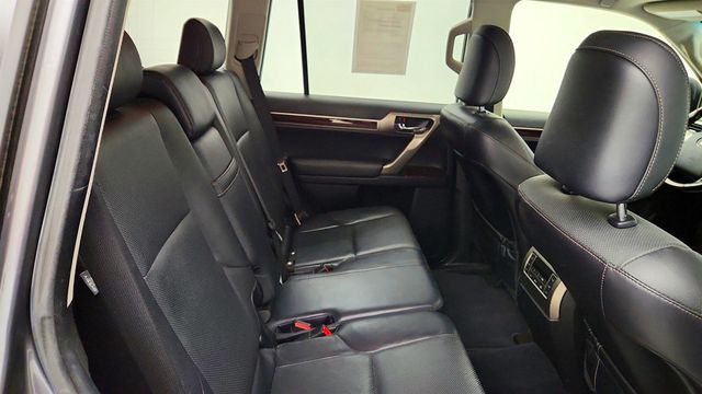 2018 Lexus GX GX 460 4WD w/ Premium Pkg & Blind Spot Monitor - 23041097 - 24