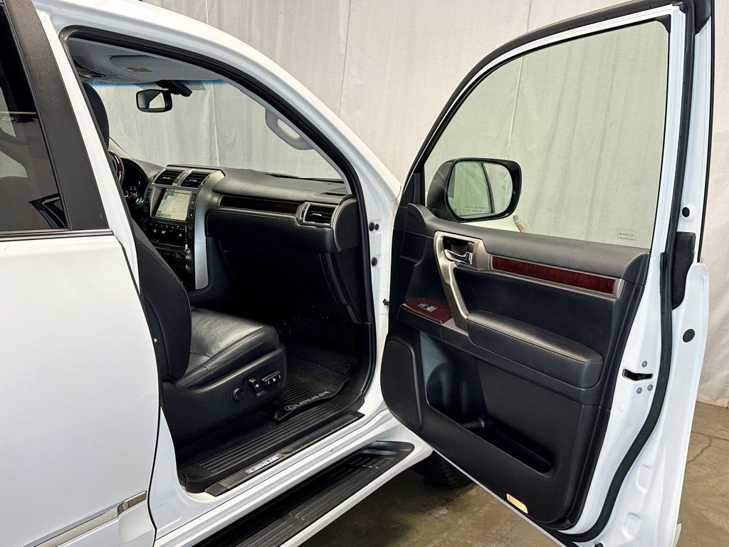 2018 Lexus GX GX 460 Luxury 4WD - 23067905 - 18