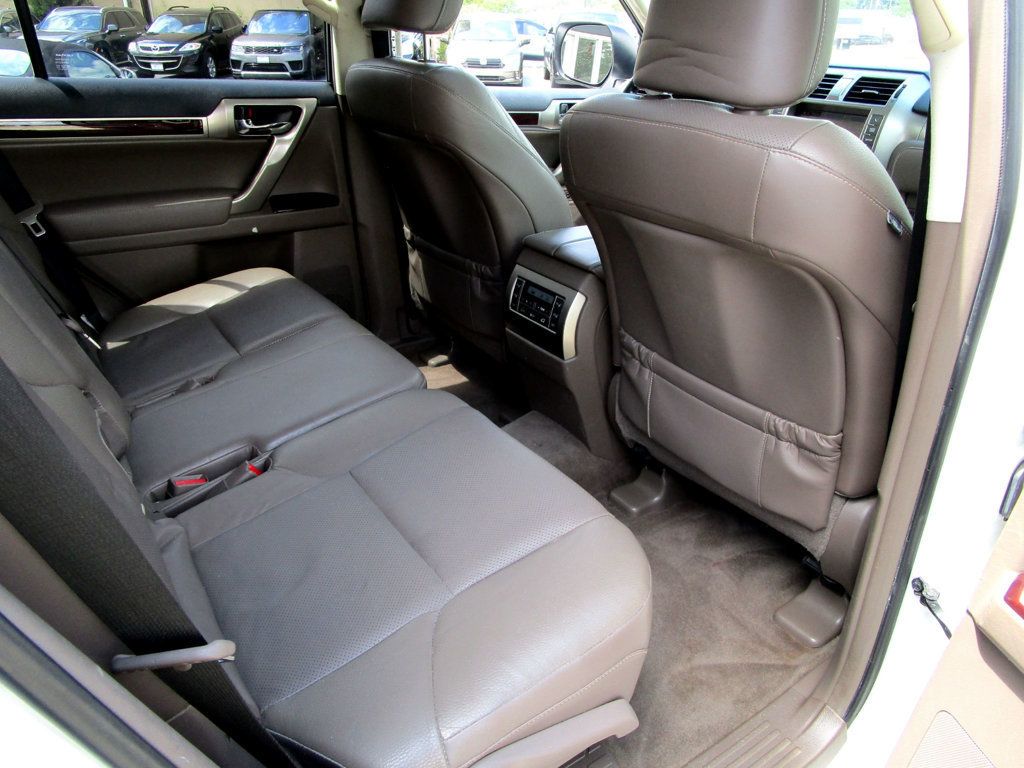 2018 Lexus GX GX 460 Premium 4WD - 23055006 - 17