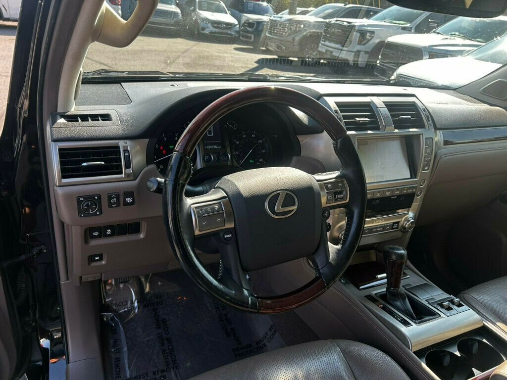 2018 Lexus GX Base photo 10